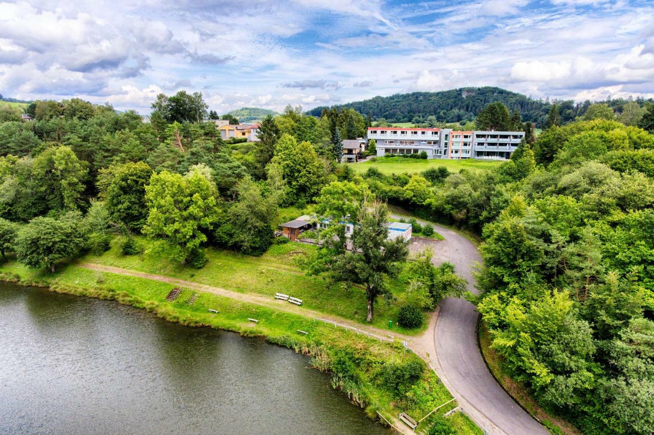 Seehotel Am Stausee 4 Sterne Superior Gerolstein Kültér fotó